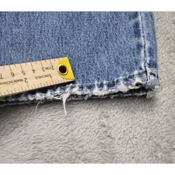 Levi's 550 Jeans Men's 38x34 Blue Relaxed Fit Medium Wash Denim, Well Worn - Picture 4 of 16